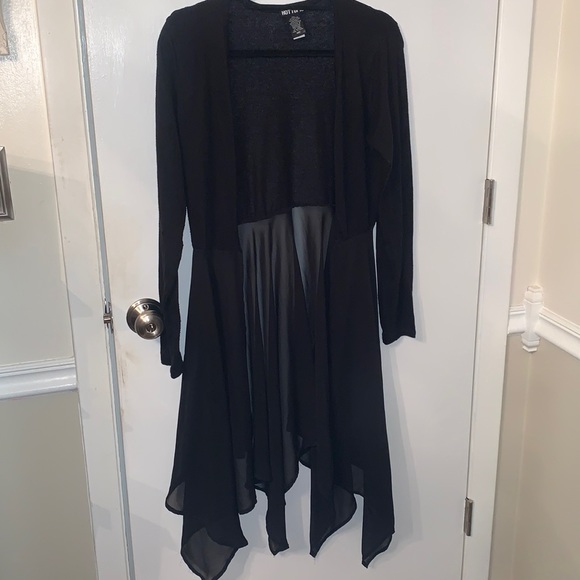 Hot Topic Sweaters - Long flowy duster cardigan